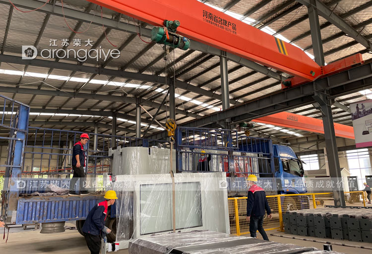 遼寧中式仿古候車亭發貨圖二