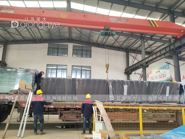 河南省智能公交候車亭發貨圖二