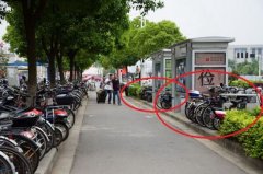 公交站臺變身公共自行車棚