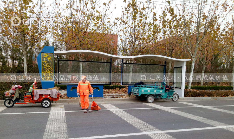 成都候車亭效果圖