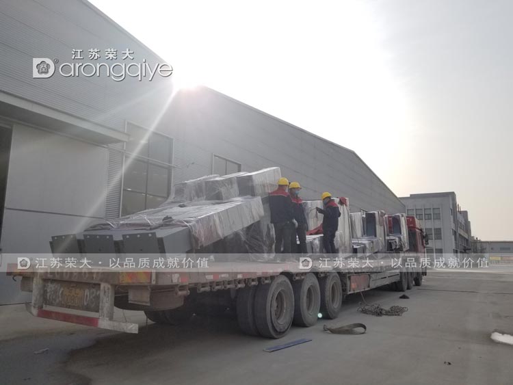 第二批河北廊坊公交站牌發(fā)貨圖三